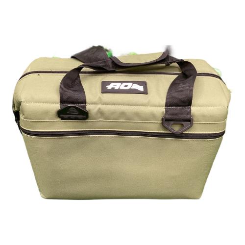 AO COOLERS (エーオークーラー) 24パック ソフトクーラー グリーン