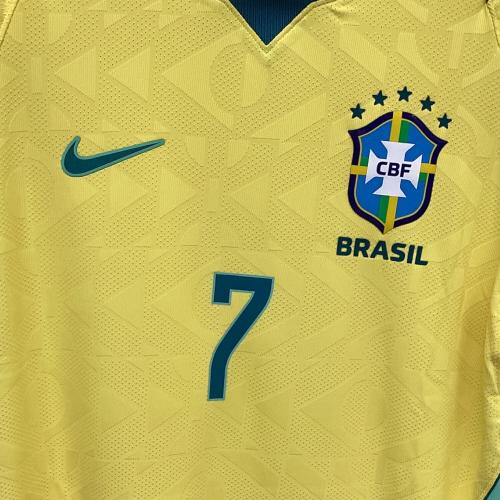 ブラジル代表【7】ヴィニシウス・ジュニオール サッカーユニフォーム IB5143-724 2026 ホーム オーセンティック ユニフォーム メンズ SIZE L イエロー