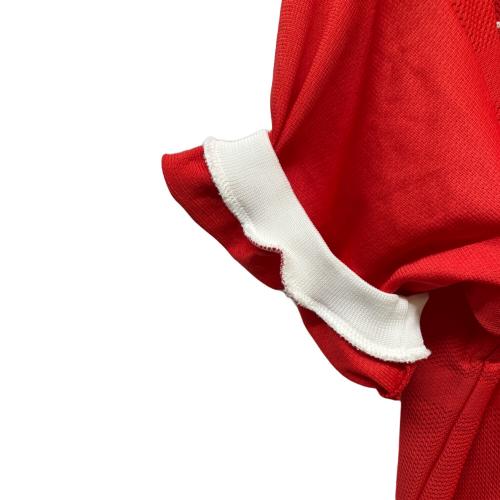 リヴァプールFC サッカーユニフォーム レッド メンズ SIZE 38"/40" レッド