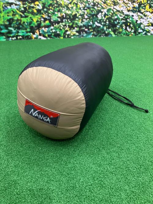 NANGA (ナンガ) マミー型シュラフ(ダウン) ブラウン×ブラック オーロラ600DX