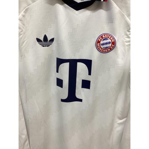 FCバイエルン サッカーユニフォーム KE8583 26-27シーズン アウェイ オーセンティック 長袖 SIZE XL ホワイト