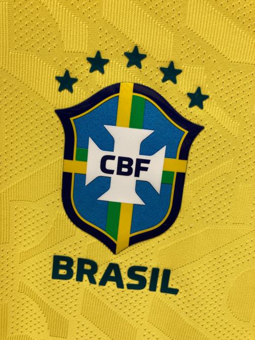 ブラジル代表 (ブラジルダイヒョウ) サッカーユニフォーム IB5143-724 2026シーズン ホーム オーセンティック SIZE M イエロー