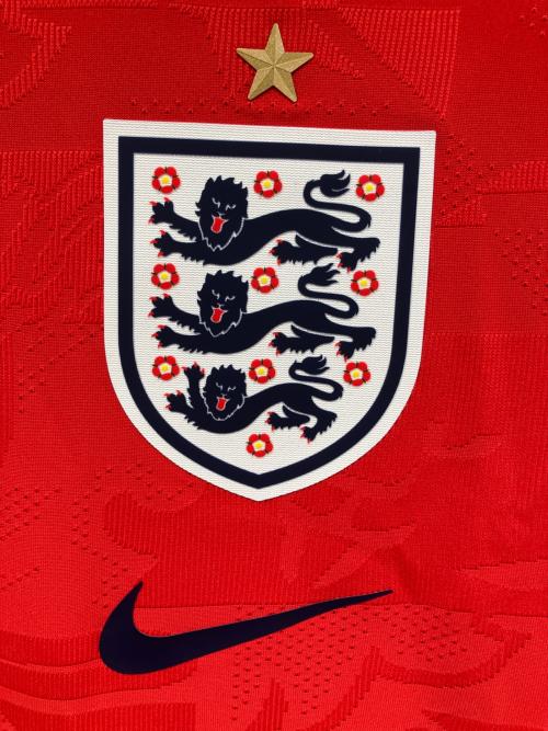 イングランド代表 (イングランドダイヒョウ) サッカーユニフォーム IB5195-624 2026シーズン アウェイ 半袖 SIZE M レッド