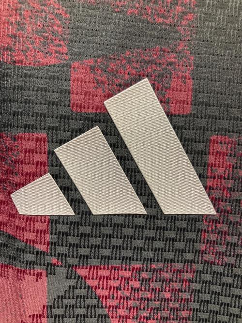 adidas (アディダス) サッカーユニフォーム KB8283 26/27 サード オーセンティック 長袖ユニフォーム 3XL ブラック・ボルドー　リヴァプールFC