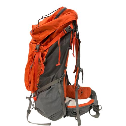 THE NORTH FACE (ザ ノース フェイス) バックパック NF00CWT6 オレンジ FOVERO 70