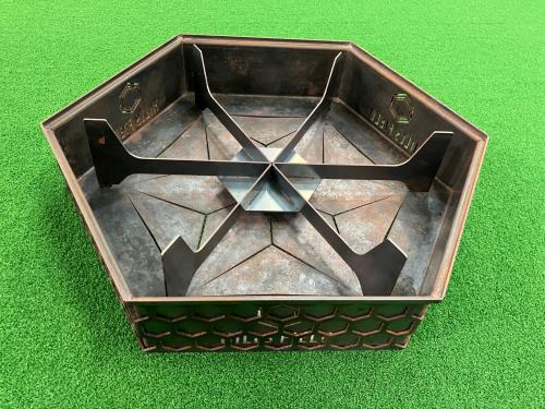 HILLS FIELD (ヒルズフィールド) フリー座(黒皮鉄) 焚火台用品