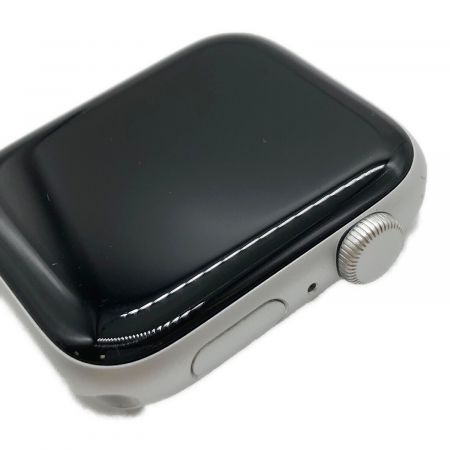 Apple (アップル) Apple Watch SE MNLD3J/A A2723/GPSモデル 32GB MNLD3J/A GPSモデル ケースサイズ:44㎜ 〇 バッテリー:Sランク(100%) 程度:Aランク J7NJH4N14L