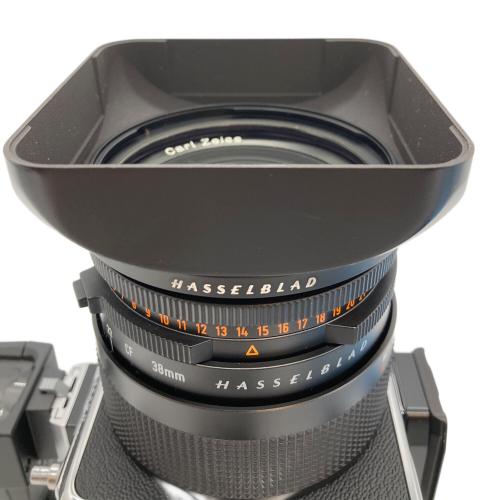 Hasselblad (ハッセルブラッド) フィルムカメラ 903SWC 38mmF4.5 @ Π