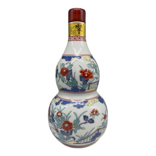 響 (サントリー（SUNTORY）) ジャパニーズウィスキー スぺシャルボトルコレクション  @ Π 600ml 箱付 21年 有田焼（色絵網目牡丹蝶文瓢形瓶） 未開封
