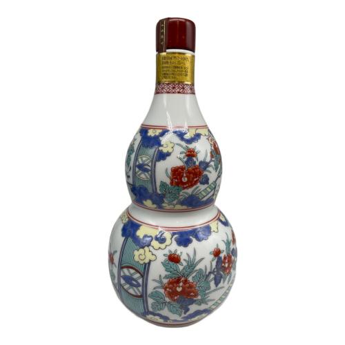 響 (サントリー（SUNTORY）) ジャパニーズウィスキー スぺシャルボトルコレクション  @ Π 600ml 箱付 21年 有田焼（色絵網目牡丹蝶文瓢形瓶） 未開封