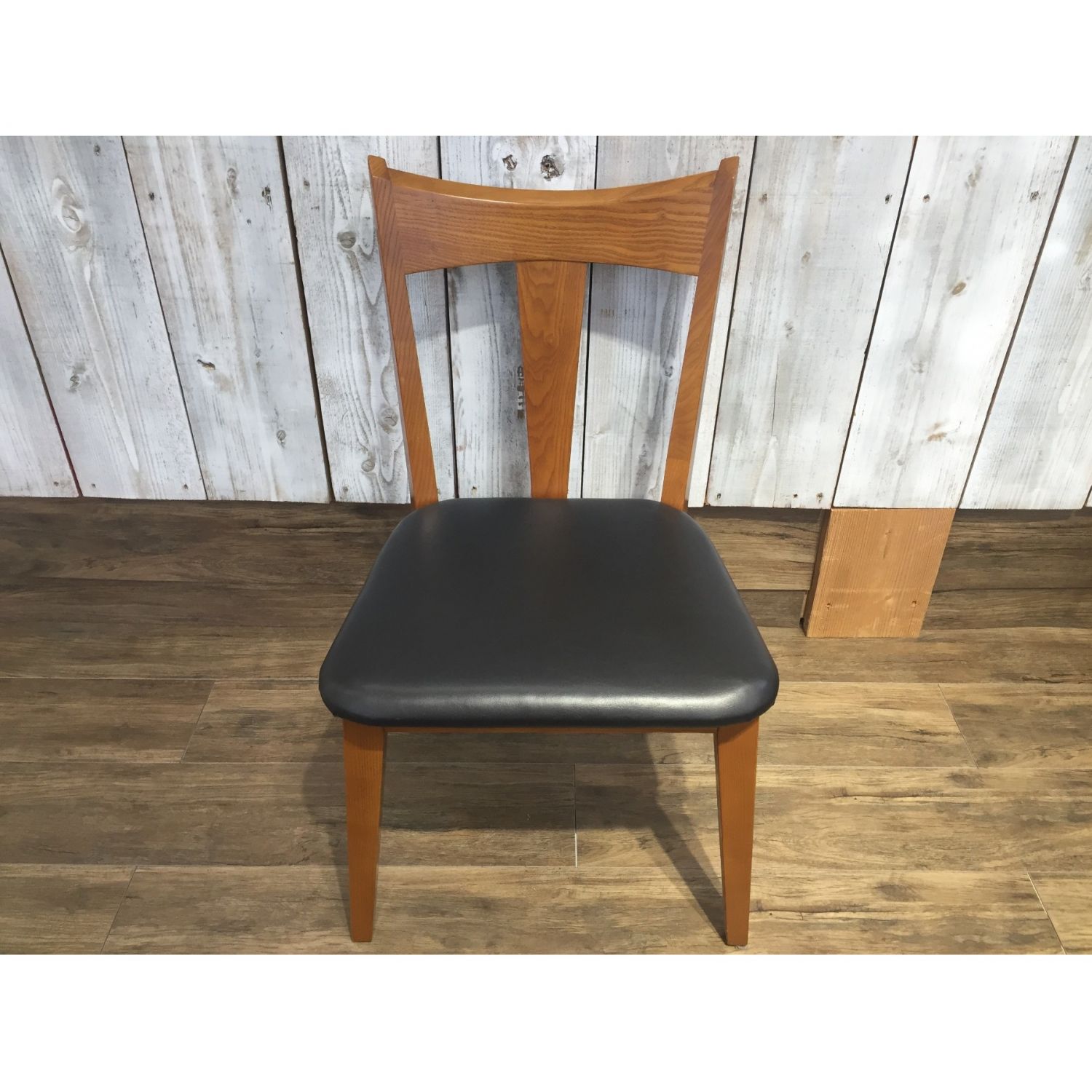 ACME アクメ CARDIFF ARM CHAIR ダイニングチェア ACME Furniture