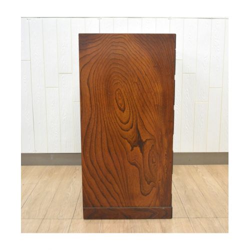 岩谷堂箪笥 (イワヤドウタンス) 和箪笥 鍵欠品 五三桐 5段8杯　タンス