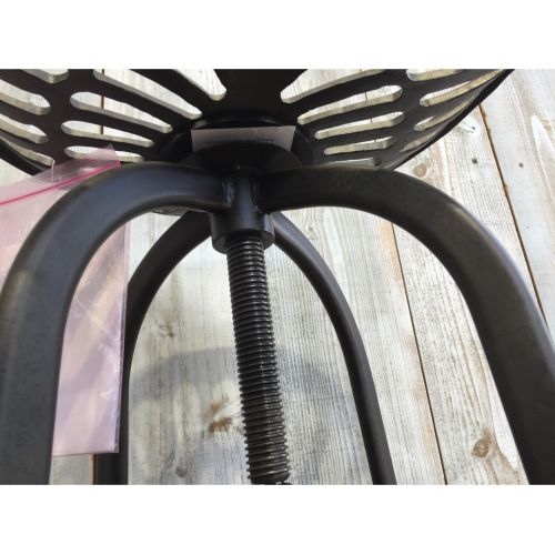 Knot antiques (ノットアンティークス) トラクタースツール ブラック 未使用品 鉄、鋳鉄 （税込）