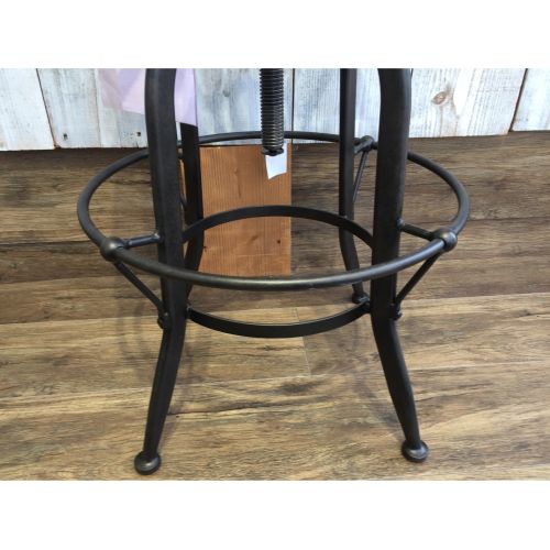 Knot antiques (ノットアンティークス) トラクタースツール ブラック 未使用品 鉄、鋳鉄 （税込）