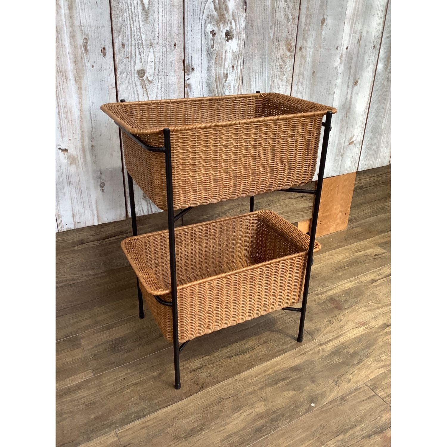 人気第6位 【美品】IDEE/イデー イデー WALLABY 28,600円 BASKET STAND