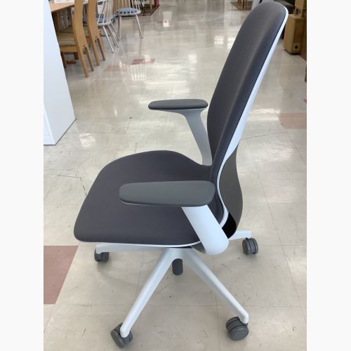 Steelcase (スチルケース) ワークチェア グレー 418A000 SILQ