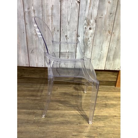 Kartell (カルテル) スタッキングチェアー クリア  アーム付 ポリカーボネート LOUIS GHOST Philippe Starck