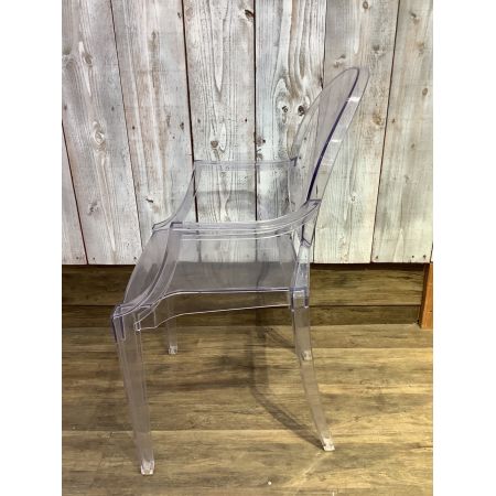 Kartell (カルテル) スタッキングチェアー クリア  アーム付 ポリカーボネート LOUIS GHOST Philippe Starck