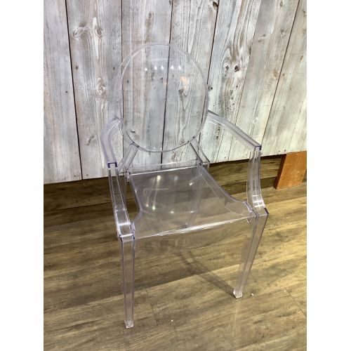 Kartell (カルテル) スタッキングチェアー クリア  アーム付 ポリカーボネート LOUIS GHOST Philippe Starck