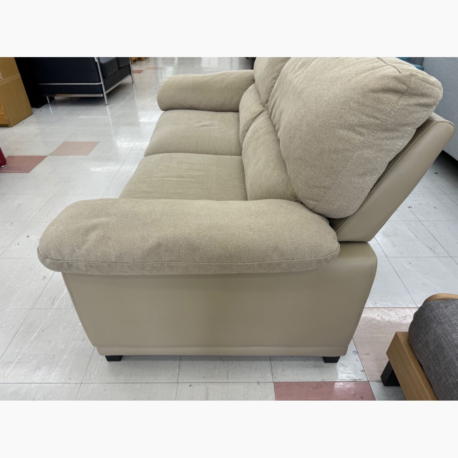 3人掛けソファ 送料込 ニトリ ベージュ ニトリ 3人掛けソファー ベージュ ファブリック WALL3｜トレファクONLINE