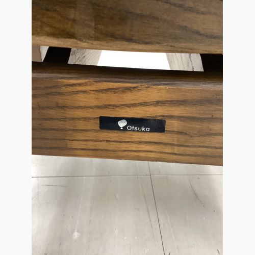 大塚家具製造販売株式会社 (オオツカカグセイゾウハンバイカブシキガイシャ) アームチェアー ブラウン×ブラック 回転式 C-860KA 天然木 アッシュ 桔梗