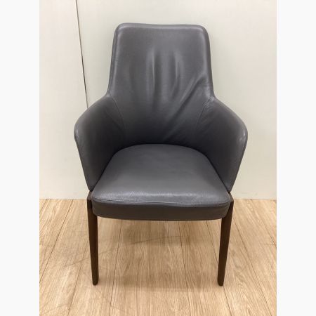 Molteni&C (モルテーニ) ダイニングチェアー グレー×ブラウン