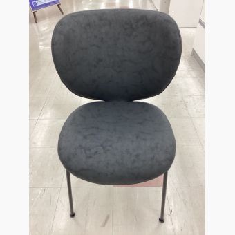 Moda en Casa (モーダエンカーサ) コブラ チェア ブラック ストームコール(プレミアムPU)