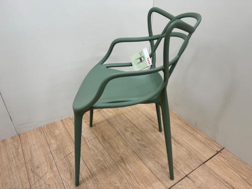 Kartell (カルテル) マスターズチェア セージグリーン ポリプロピレン Philippe Starck