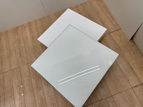 HOBANG センターテーブル ホワイト×シルバー  回転式/ガラス天板 幅80㎝