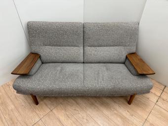 karimoku (カリモク) 2人掛けソファー ライトグレー×ブラウン 2人掛け UU25G2R734 ファブリック×木製