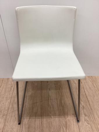 IKEA (イケア) ダイニングチェアー ホワイト レザー BERNHARD