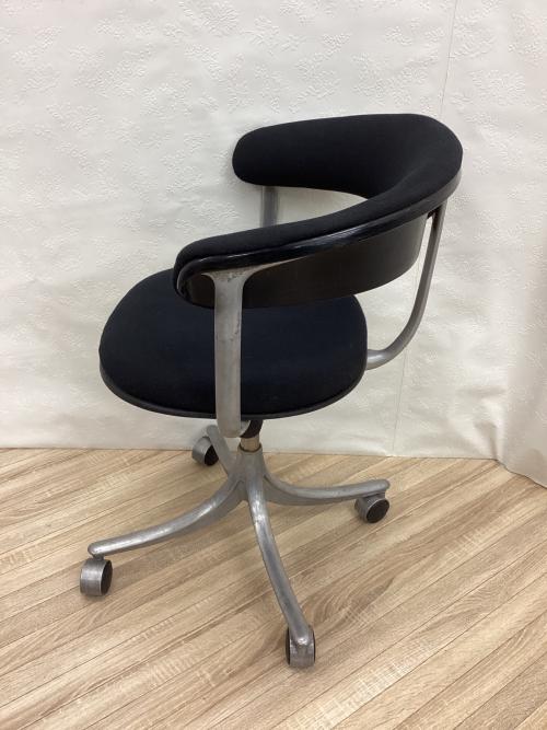 KEVI ケヴィチェア ブラック デンマーク製 1人掛け スチール製 Jorgen Rasmussen（ヨルゲン・ラスムッセン）