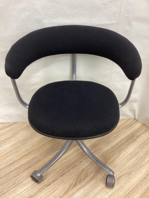 KEVI ケヴィチェア ブラック デンマーク製 1人掛け スチール製 Jorgen Rasmussen（ヨルゲン・ラスムッセン）