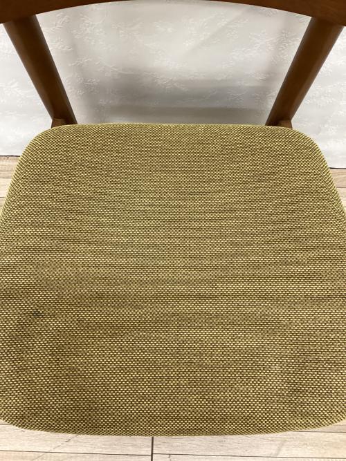 カリモク60+ (カリモクロクマル) ダイニングチェアー ブラウン×イエロー C36205