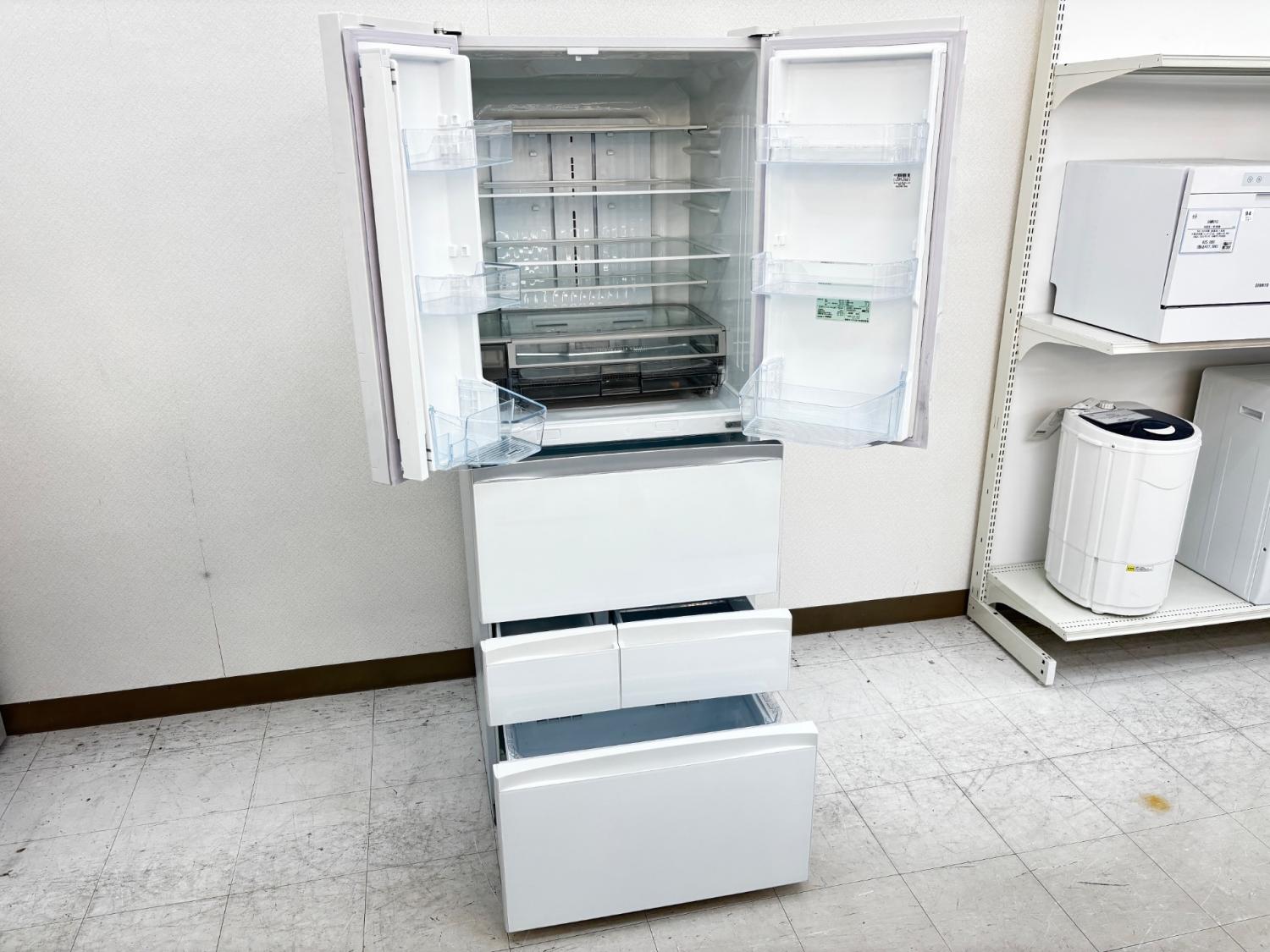 TOSHIBA (トウシバ) 6ドア冷蔵庫 キズ・ヘコミ・パッキンシミ有 GR