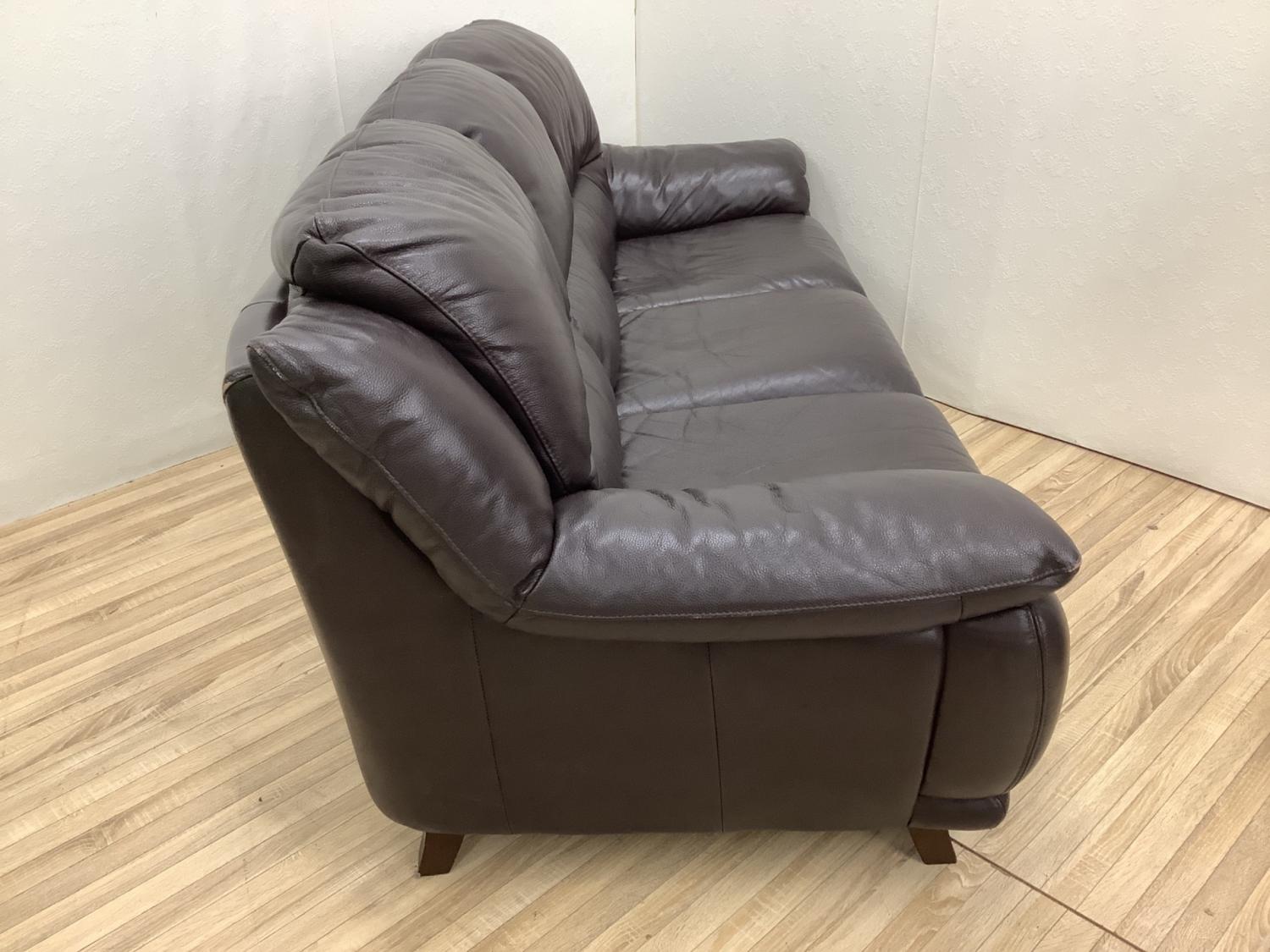 大塚家具(IDC) (オオツカカグ) 3人掛けソファー ブラウン 3人掛け 総革