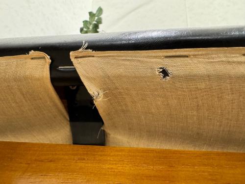 karimoku (カリモク)  2人掛けソファ ブラウン×ブラック 肘掛張地有