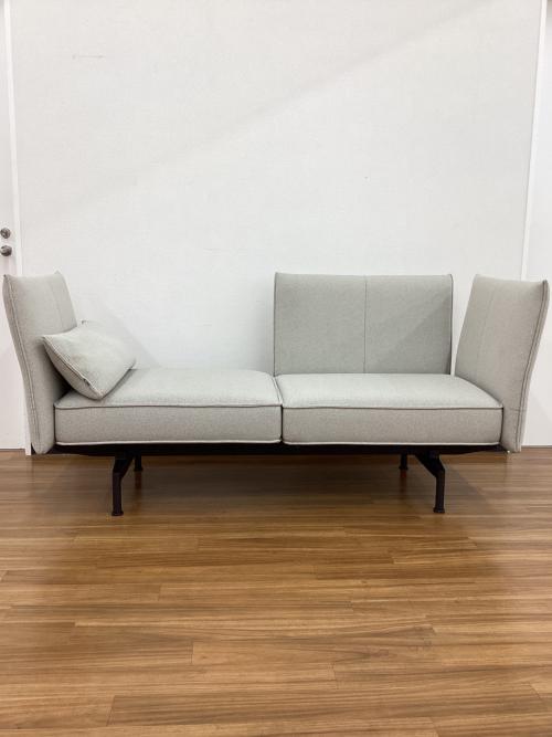 Vitra (ヴィトラ) 2人掛けソファー クッション付 ベンチソファ Soft Work Edward Barber & Jay Osgerby (エドワード・バーバー&ジェイ・オズガビー) グレー ファブリック