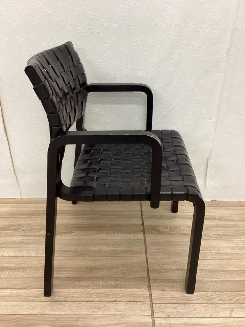 arflex (アルフレックス) ダイニングチェアー ブラック レザー NT