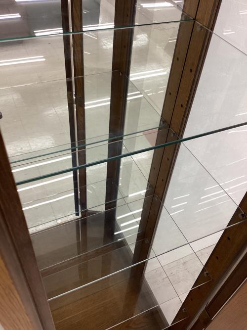 ㈲ハギタ コレクションボード ナチュラル ガラス扉/ダウンライト付/アンティーク調 木製