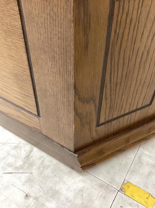 ㈲ハギタ コレクションボード ナチュラル ガラス扉/ダウンライト付/アンティーク調 木製