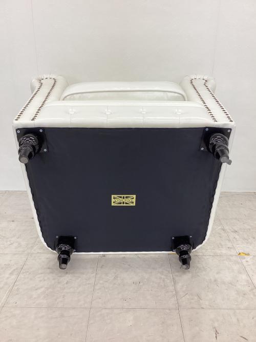 VINCENT (ヴィンセント) 1人掛けソファー ホワイト 合皮 チェスターフィールド