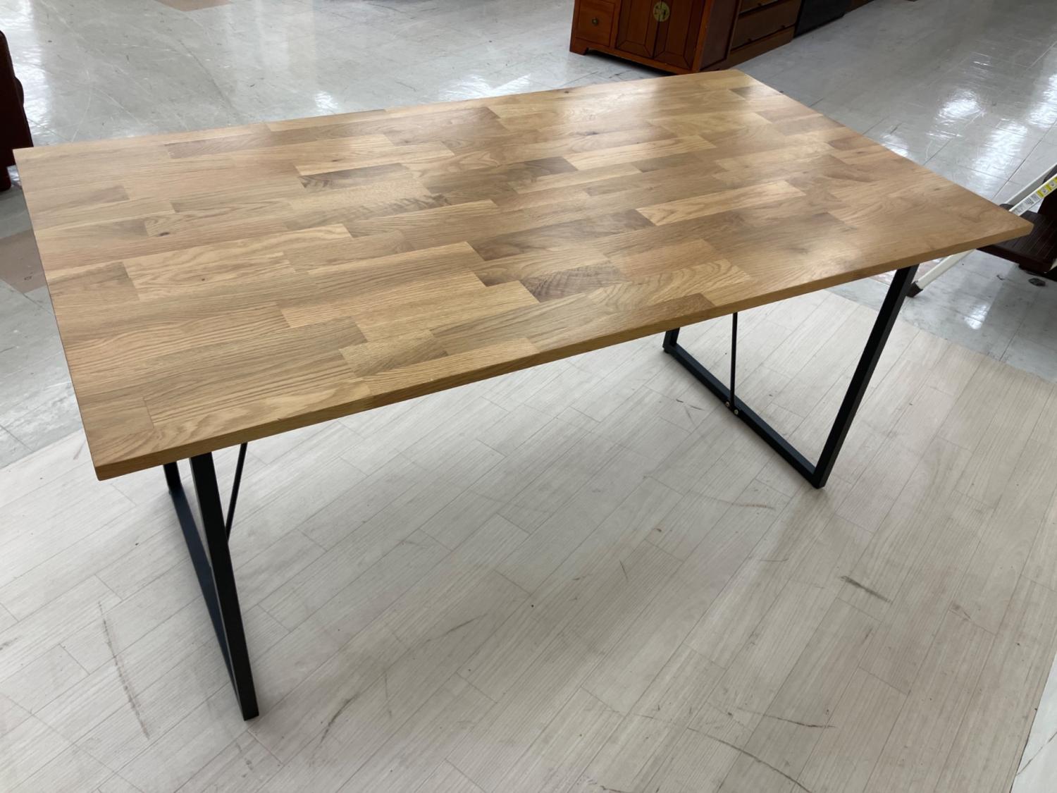 関家具 (セキカグ) ダイニングテーブル ナチュラル×ブラック 天然木