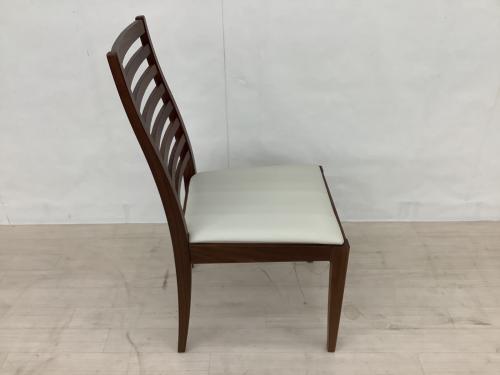 秋田木工 (アキタモッコウ) ダイニングチェアー ブラウン×ベージュ N-005 合皮×木製