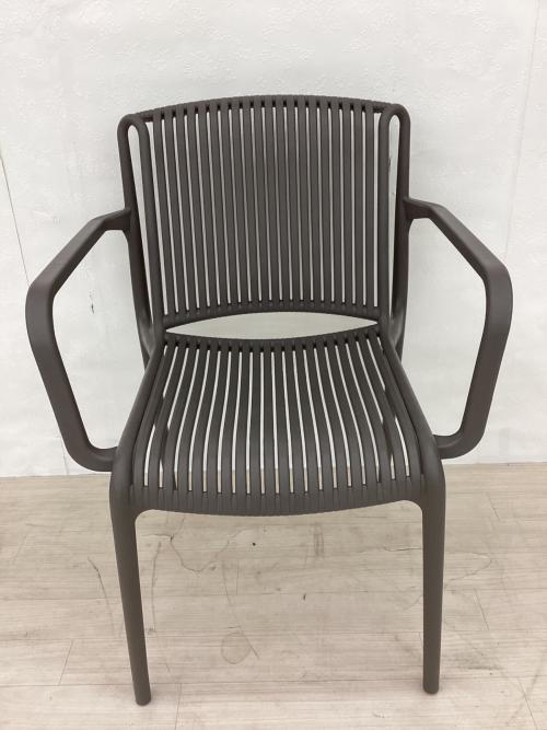 TILIA (ティリア) アームチェアー トープ