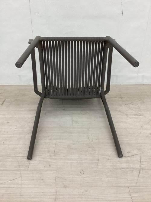 TILIA (ティリア) アームチェアー トープ