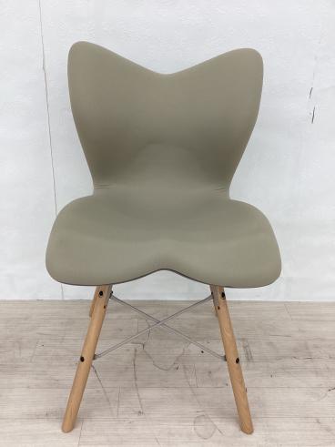 Kapsule Storage Chair（カプセル・ストレージ・チェア）中古品 Kapsule Storage Chair（カプセル・ストレージ・チェア）中古品