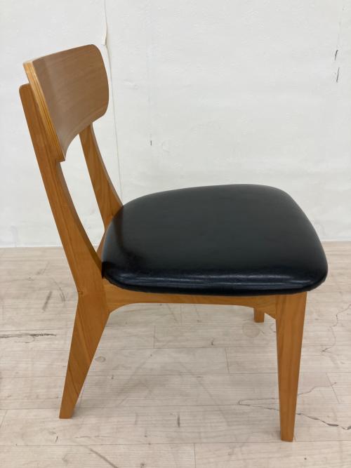 UNICO (ウニコ) ダイニングチェアー ナチュラル×ブラック FIX