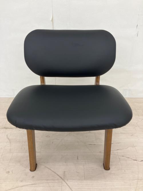 ニトリ ダイニングチェアー ブラウン×ブラック リラックス