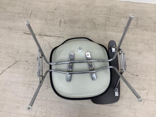 Herman Miller (ハーマンミラー) チェア グリーン スクールベースサイドシェルチェア